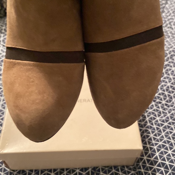 Bcbgeneration Lyons brown/tan suede bootie - Picture 4 of 7
